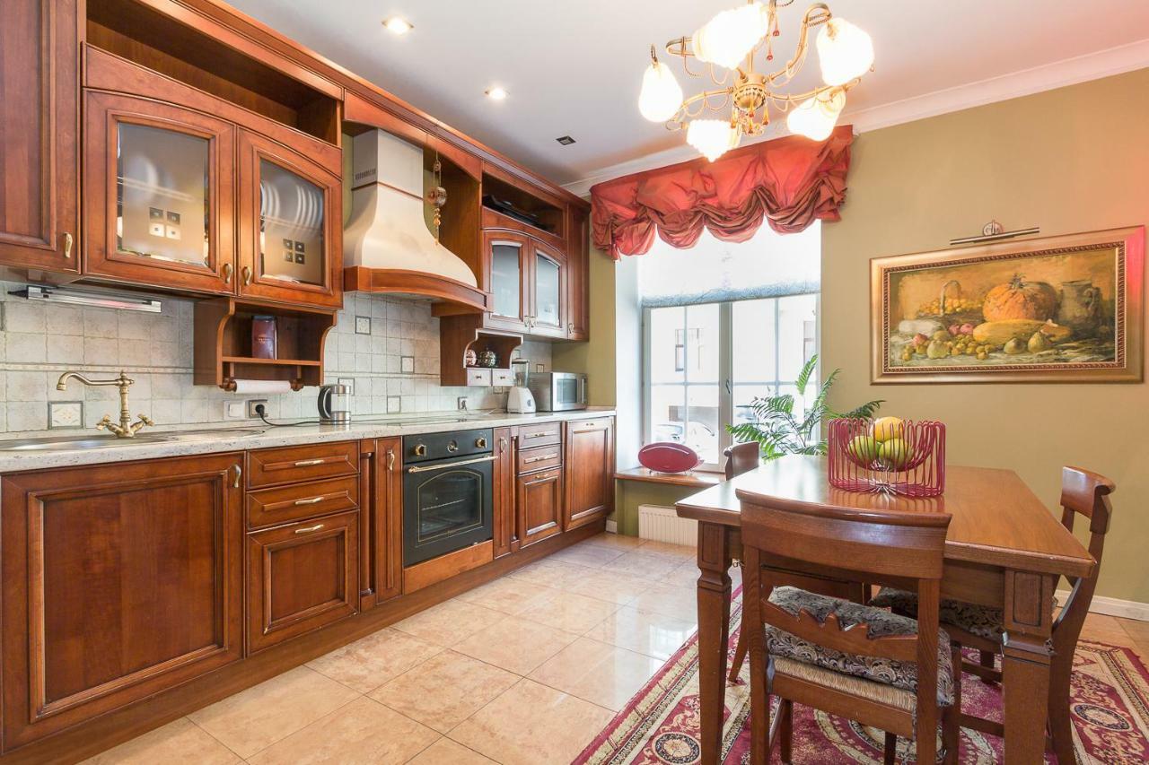 Royal Apartment Riga Ngoại thất bức ảnh