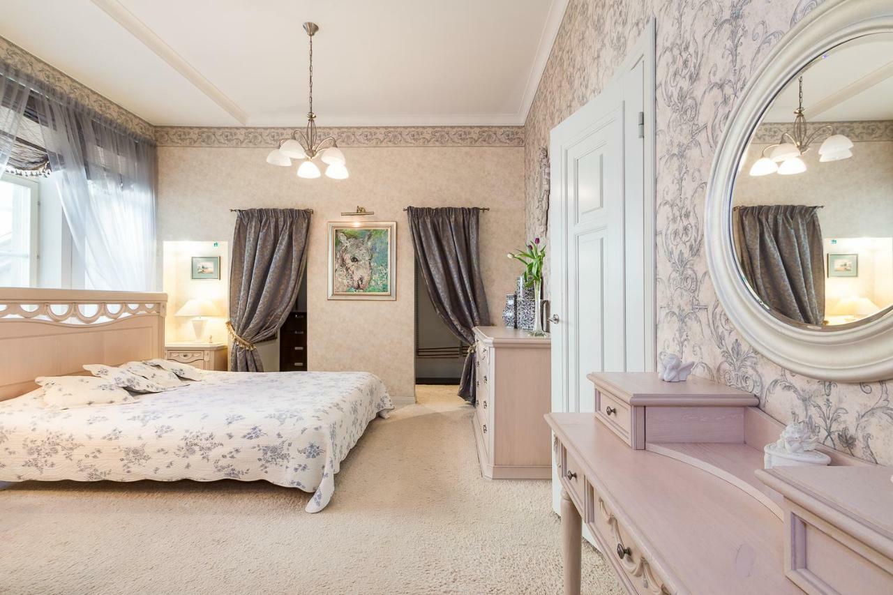 Royal Apartment Riga Ngoại thất bức ảnh